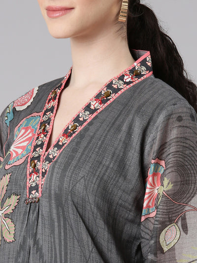 Neerus Women Grey Straight Kurta and Trousers