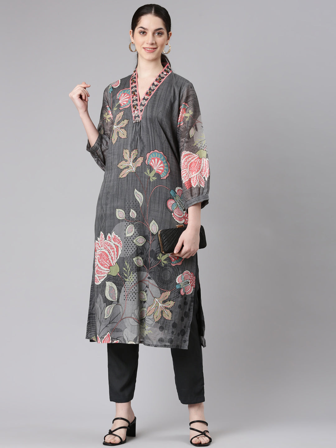 Neerus Women Grey Straight Kurta and Trousers