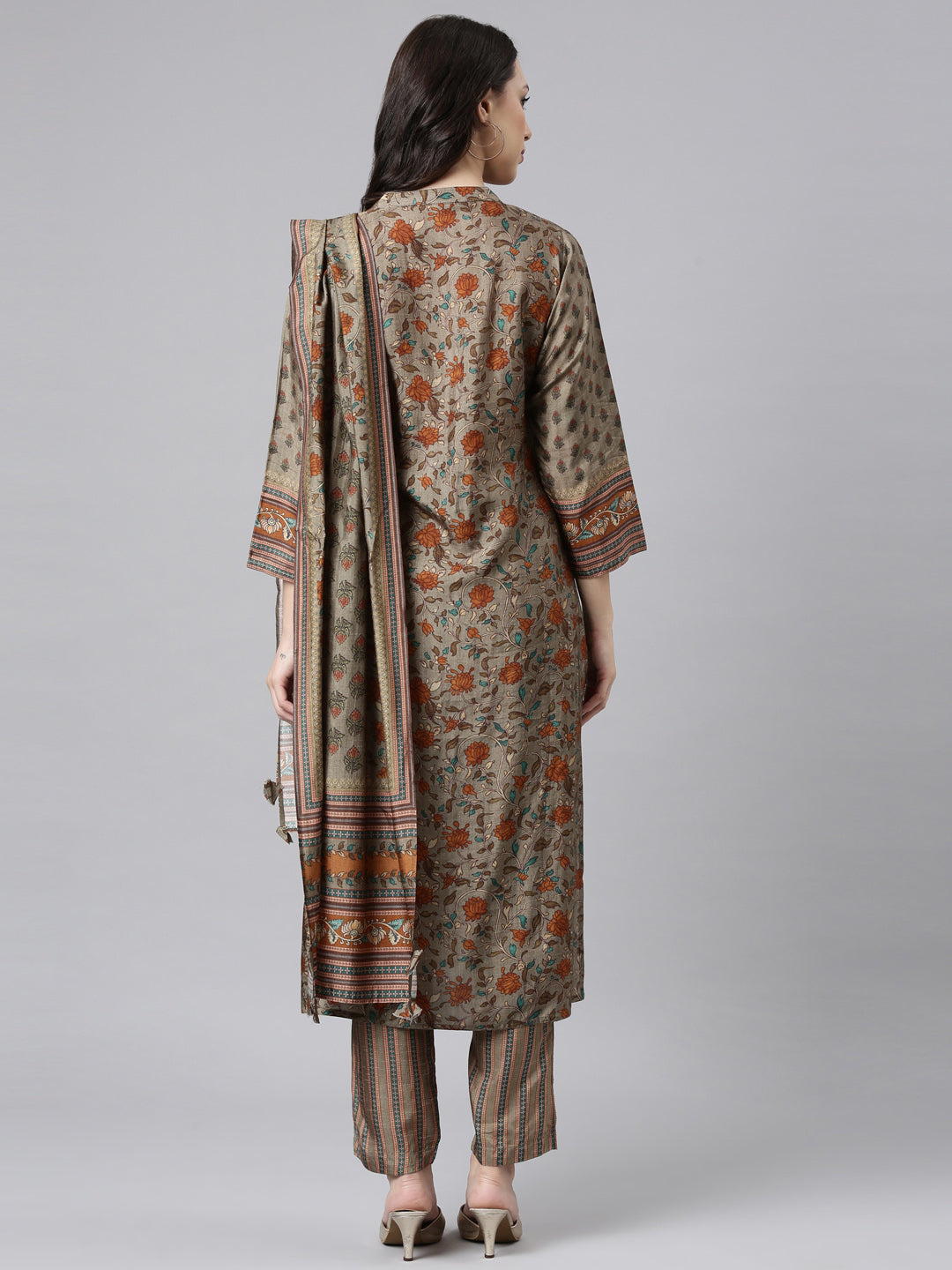 Neerus Grey Panelled Straight Kurta and Trousers With Dupatta