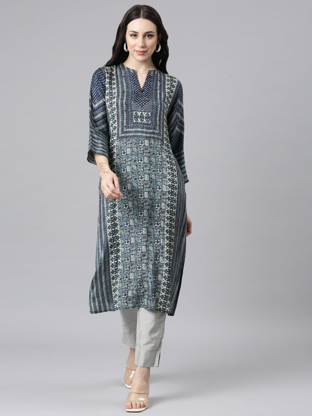 Neerus Navy Blue Straight Casual Floral Kurtas