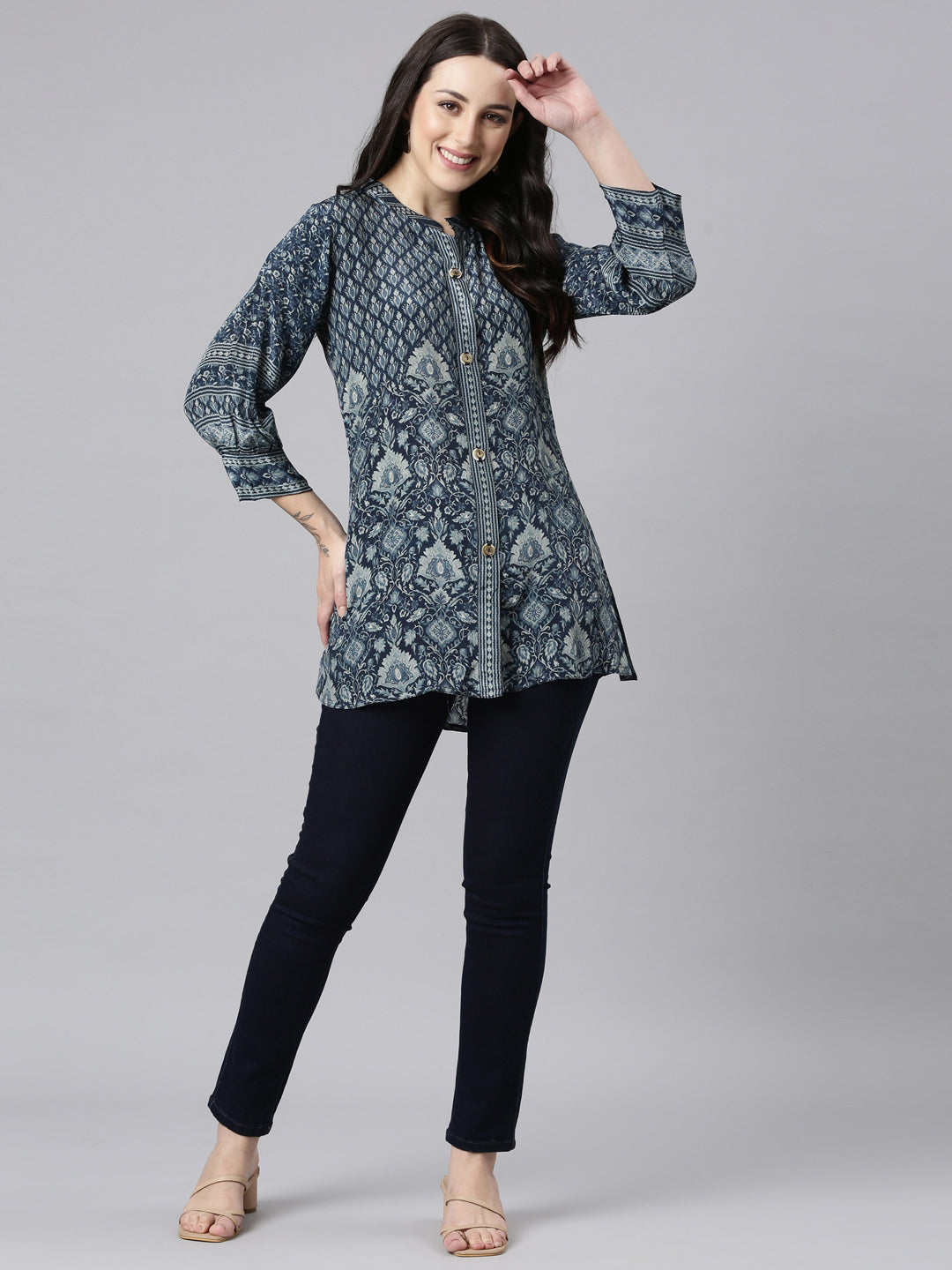 Neerus Navy Blue High-Low Casual Printed Straight Kurtis