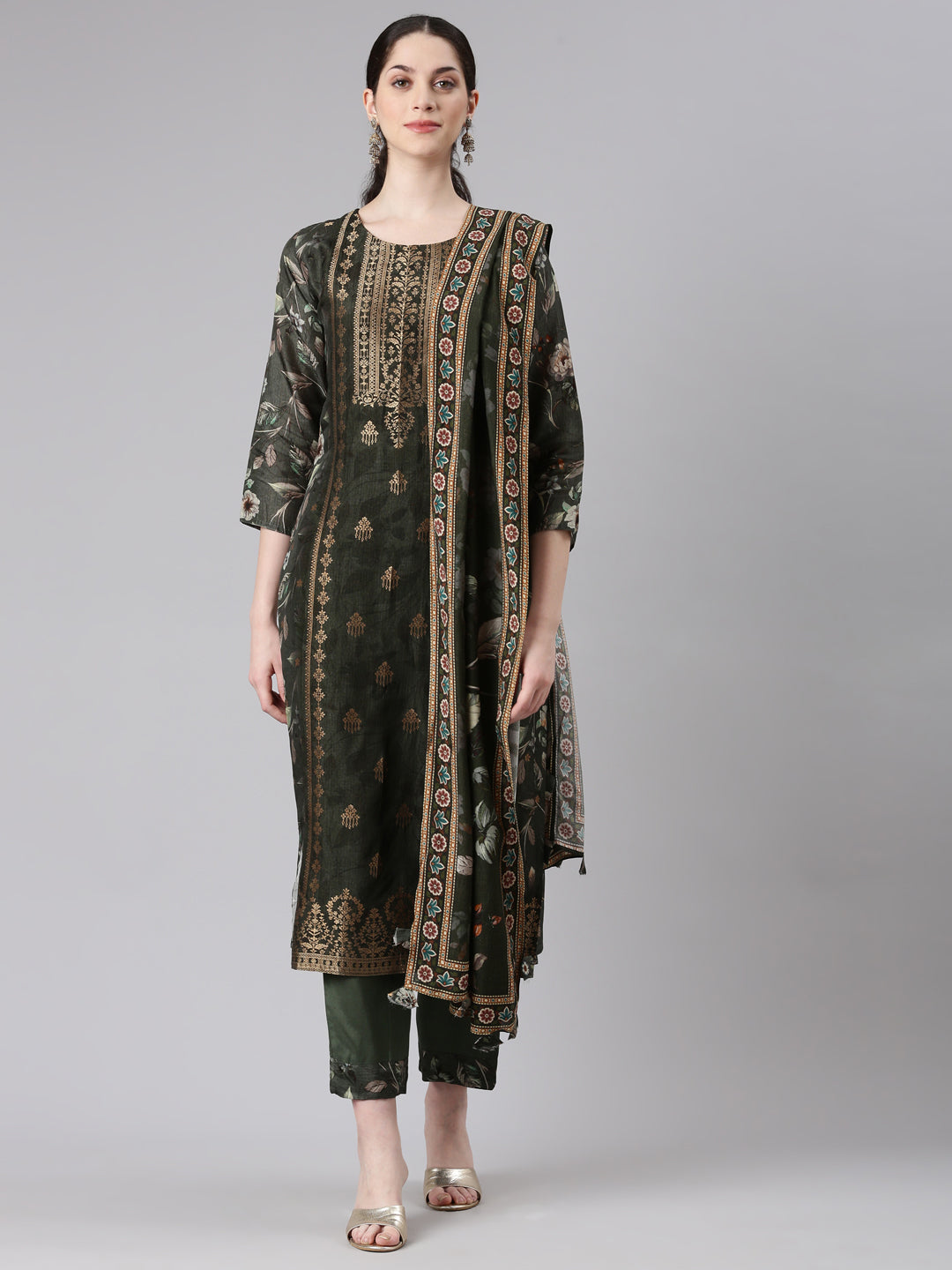 Neerus Women Green Straight Kurta and Trousers With Dupatta