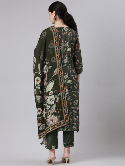 Neerus Women Green Straight Kurta and Trousers With Dupatta