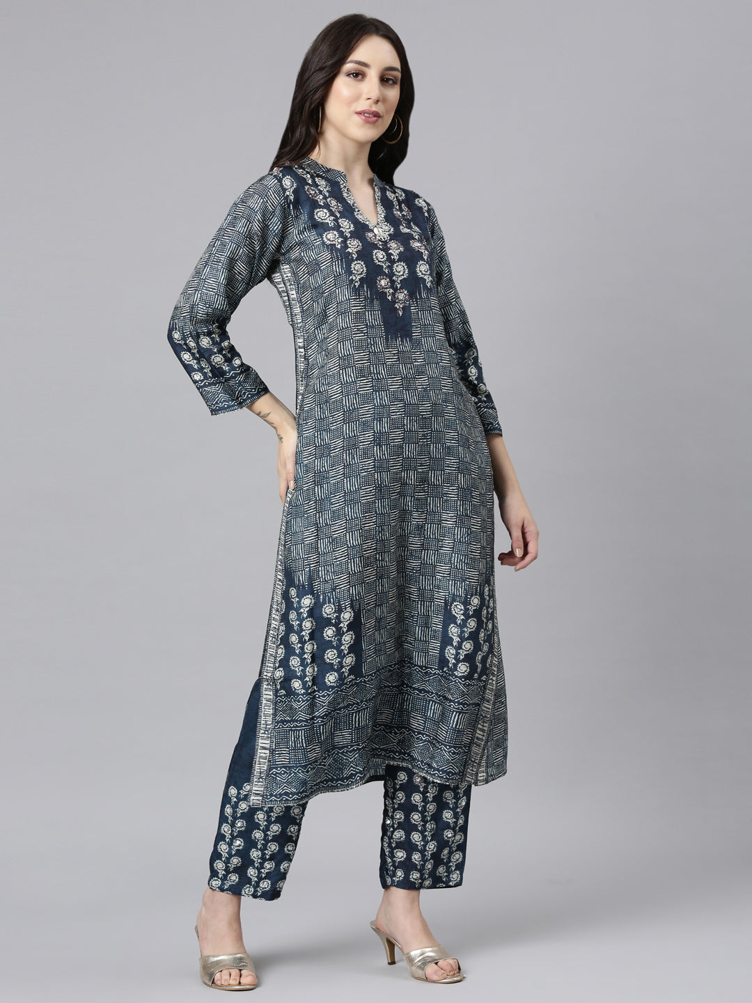 Neerus Blue Panelled Straight Kurta and Trousers With Dupatta