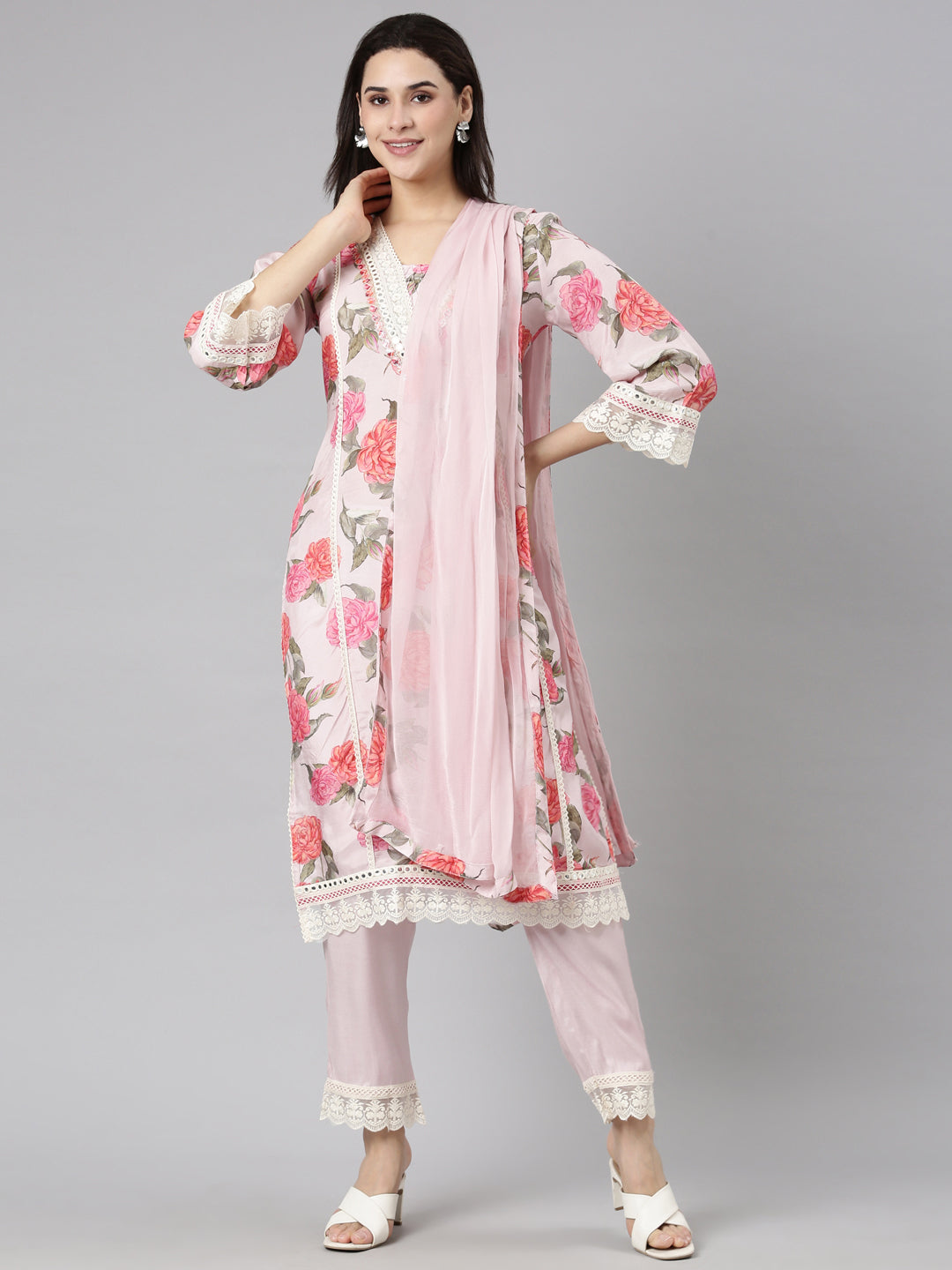 Neerus Pink Regular Scalloped Floral Kurta And  Trousers With Dupatta