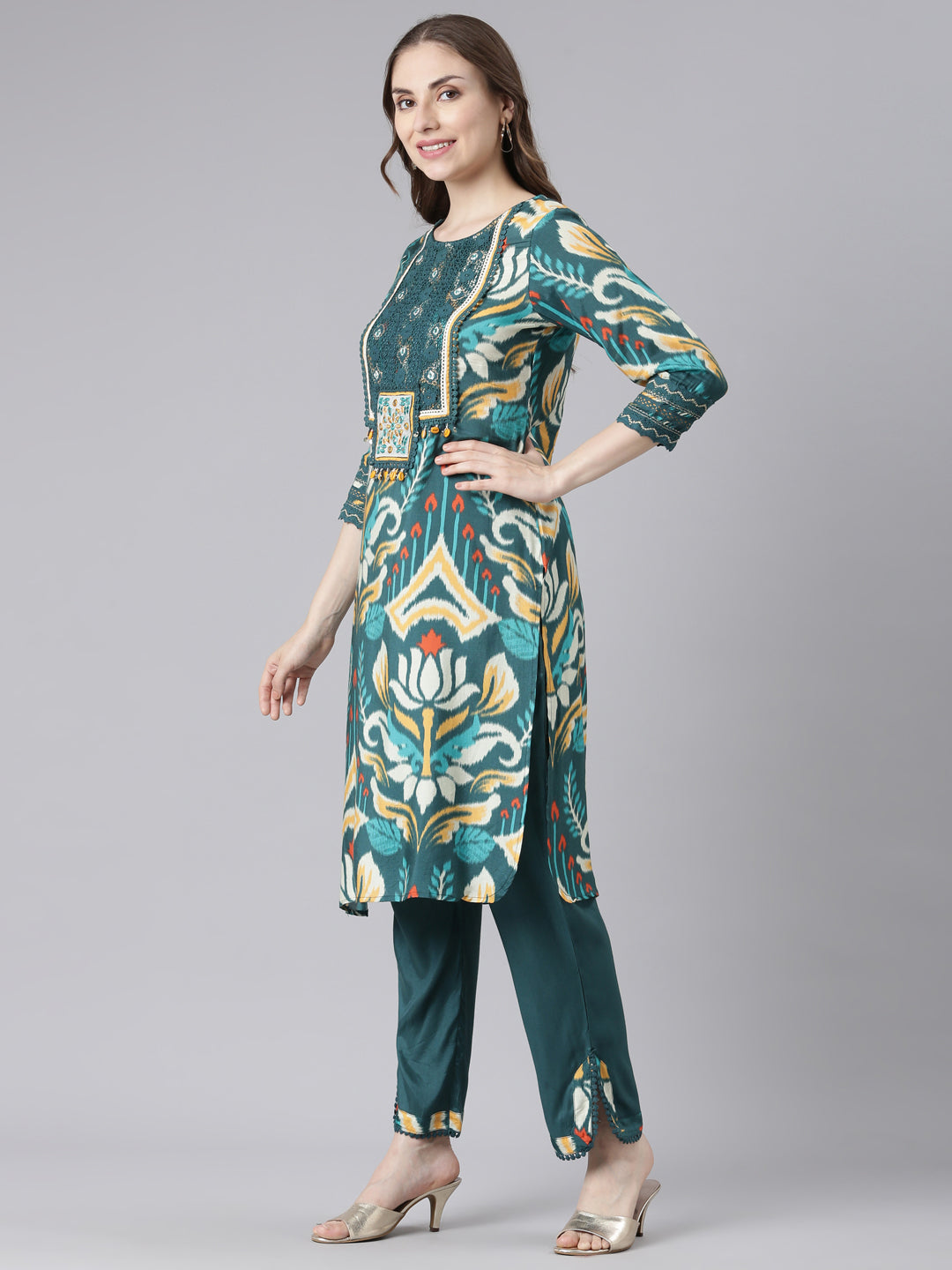 Neerus Green Mulmul Straight Casual Solid Kurta and Trouser with Dupatta