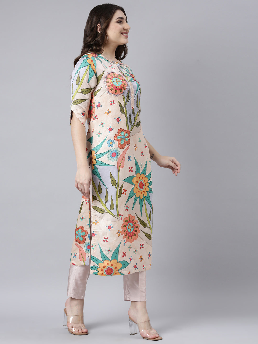 Neerus Peach Regular Straight Floral Kurtas