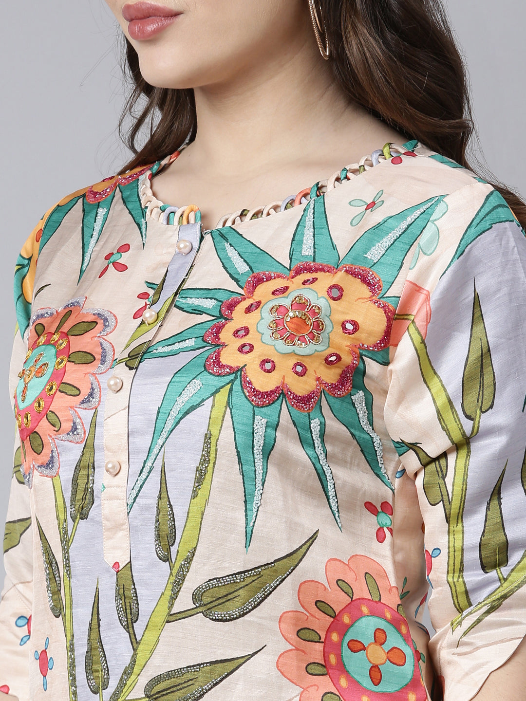 Neerus Peach Regular Straight Floral Kurtas