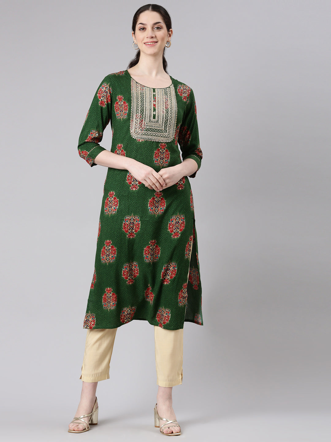 Neerus Green Straight Casual Floral Panelled Kurtas