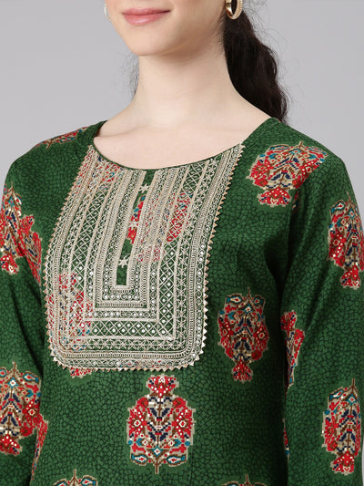 Neerus Green Straight Casual Floral Panelled Kurtas