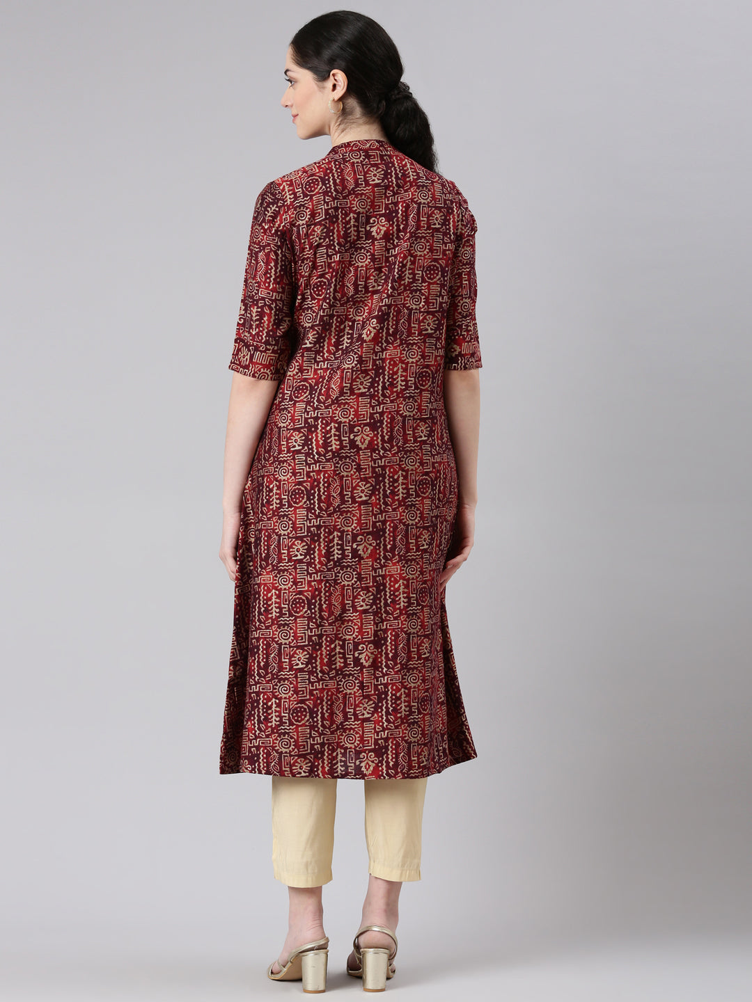 Neerus Maroon Straight Casual Tribal Panelled Kurtas