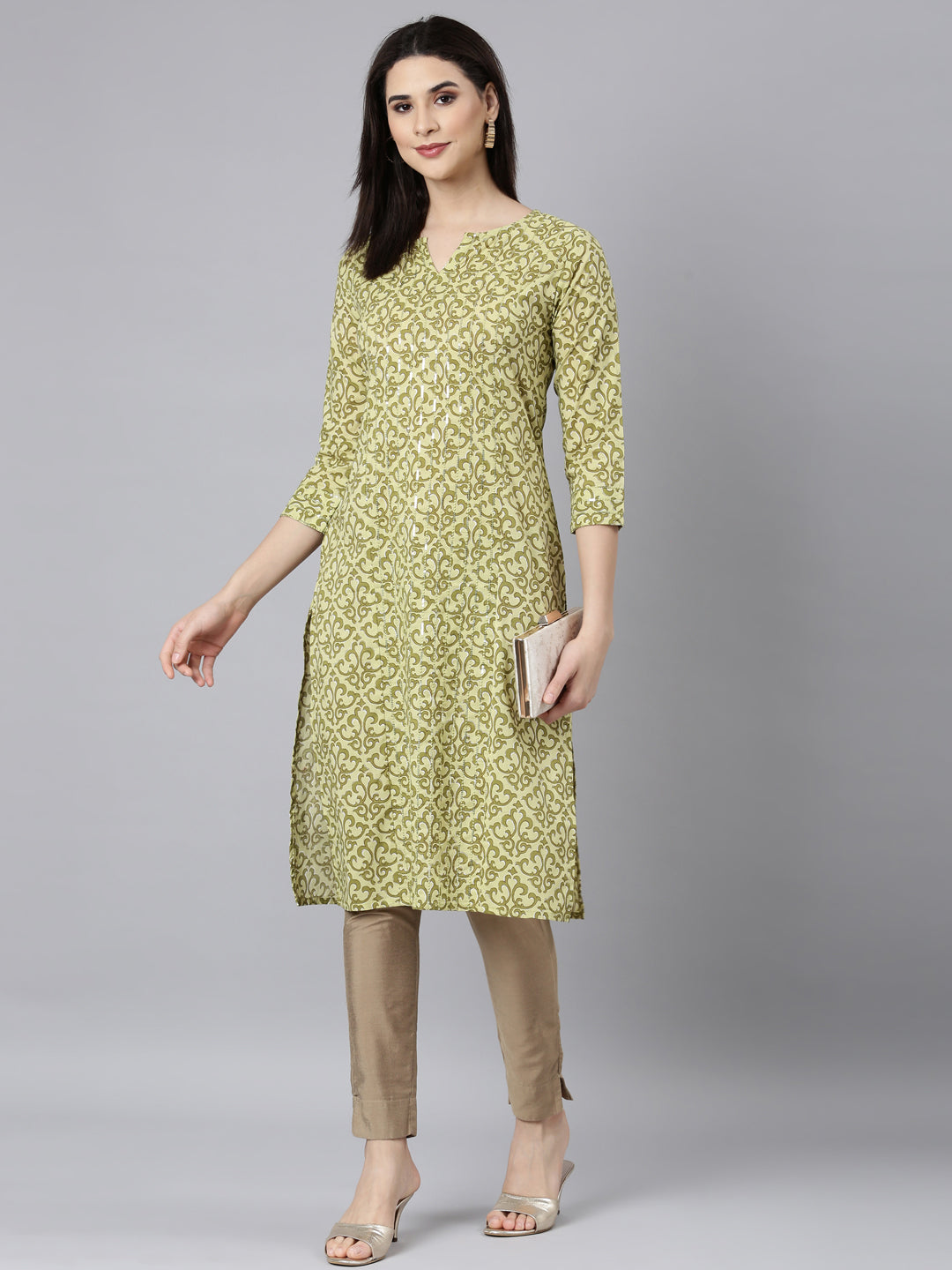 Neerus Green Regular Straight Floral Kurtas