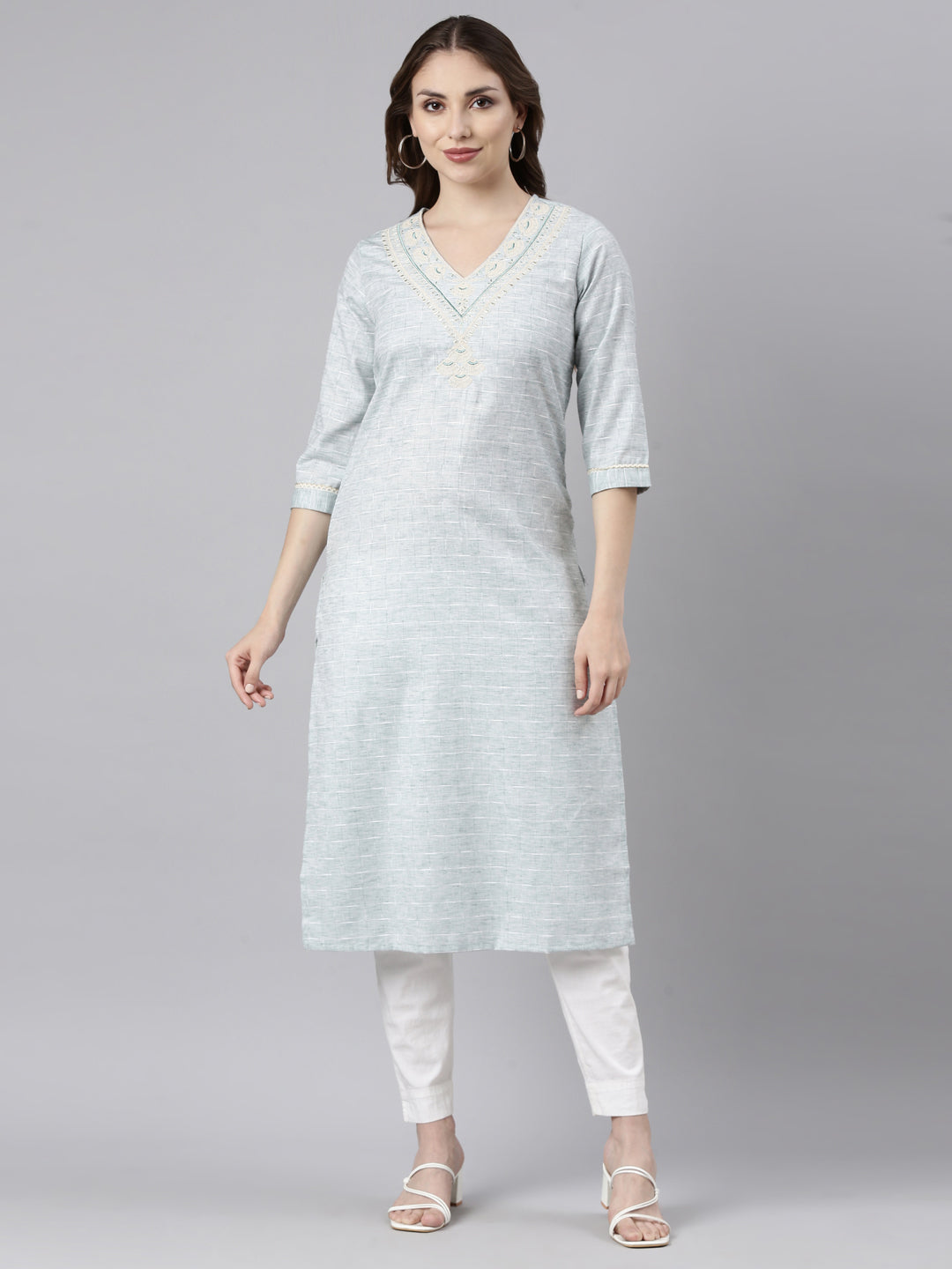 Neerus Green Regular Straight Checked Kurtas