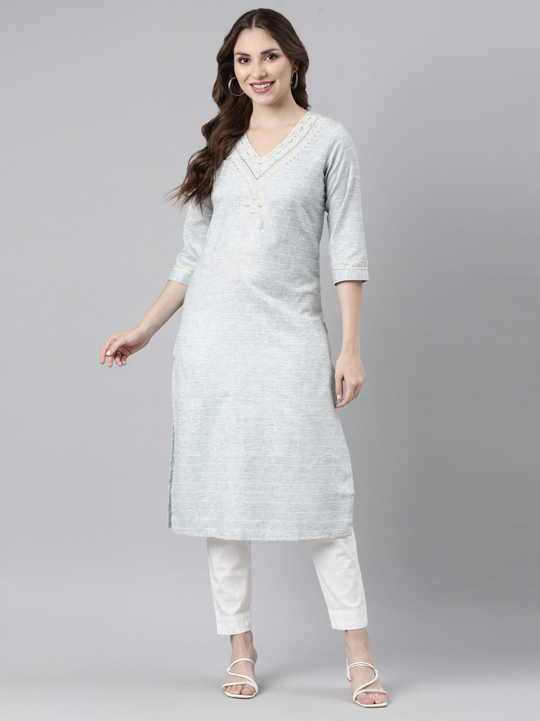 Neerus Green Regular Straight Checked Kurtas