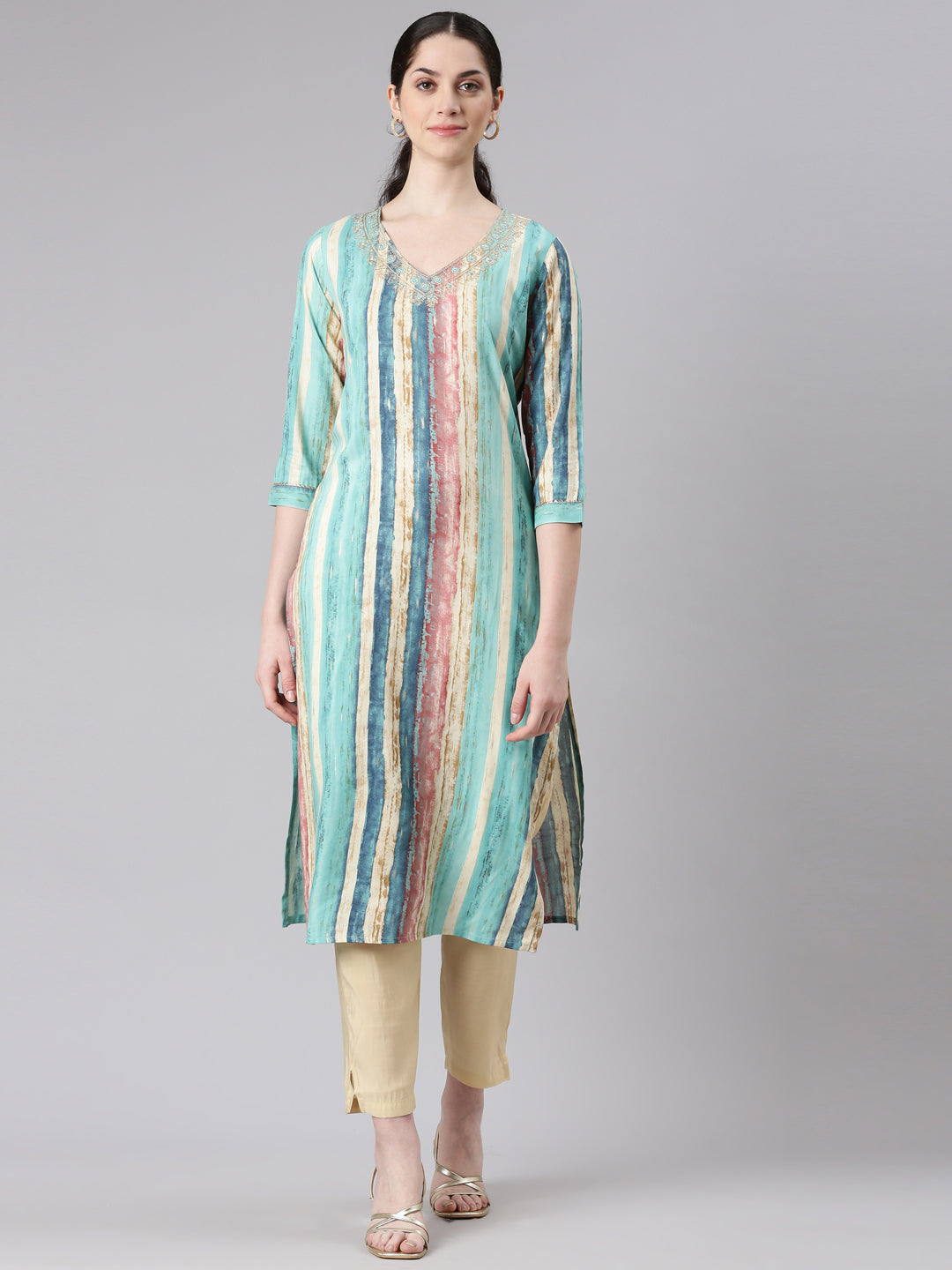 Neerus Sea Green Straight Casual Panelled Straight Kurtas