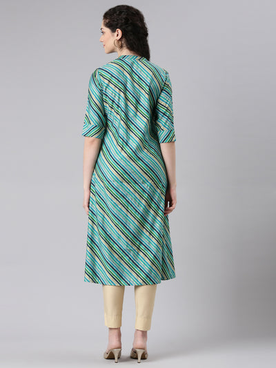 Neerus Green Straight Casual Panelled Kurtas