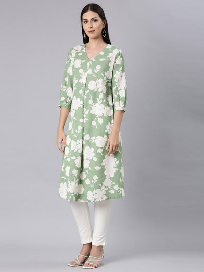 Neerus Green Curved Casual Floral Anarkali Kurtas