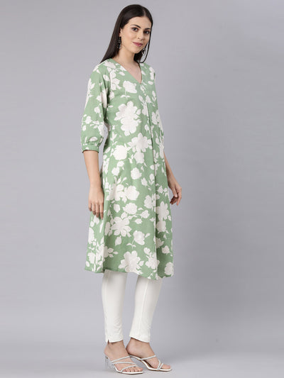 Neerus Green Curved Casual Floral Anarkali Kurtas