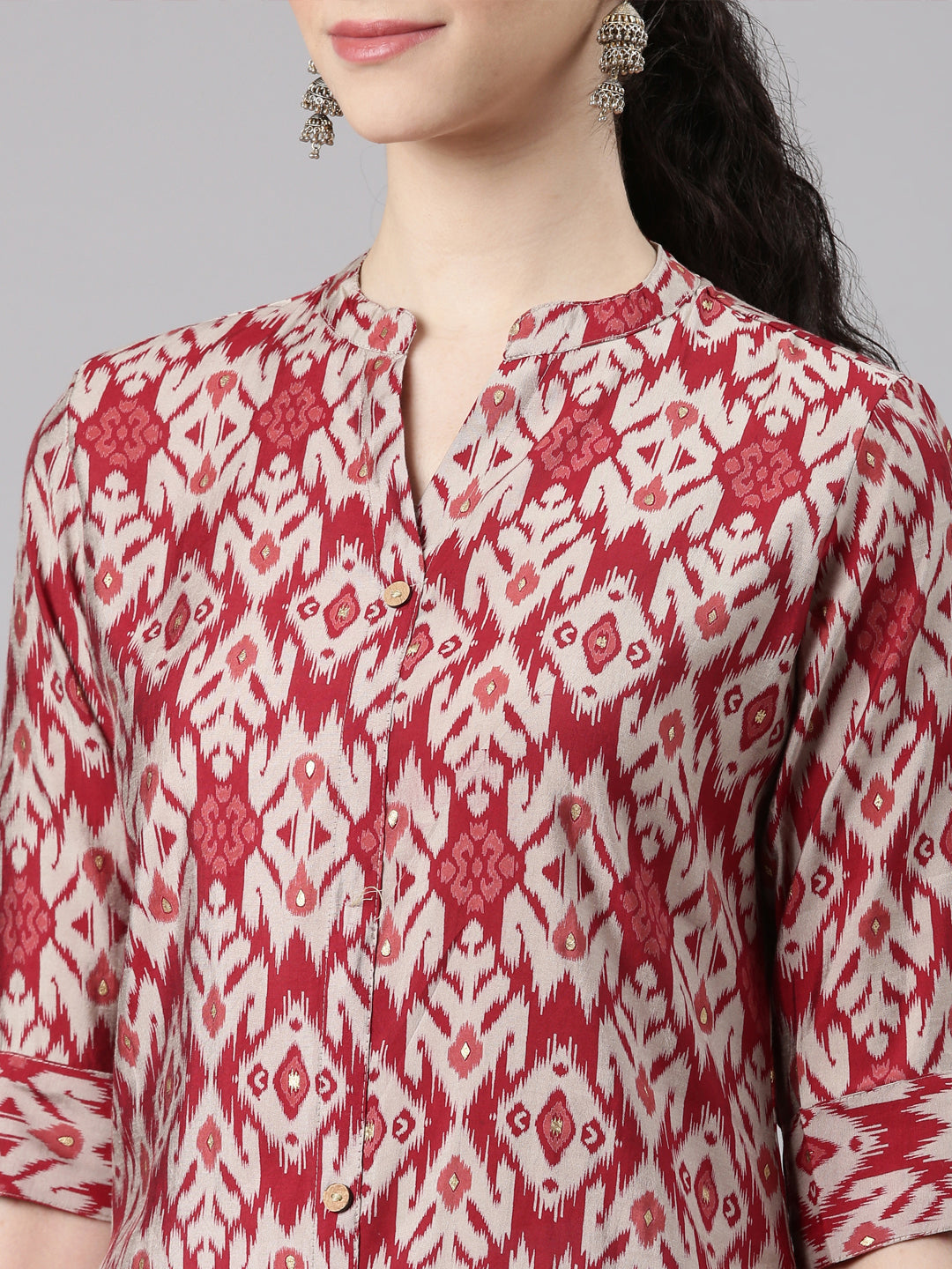 Neerus Maroon Straight Casual Chevron Kurtas