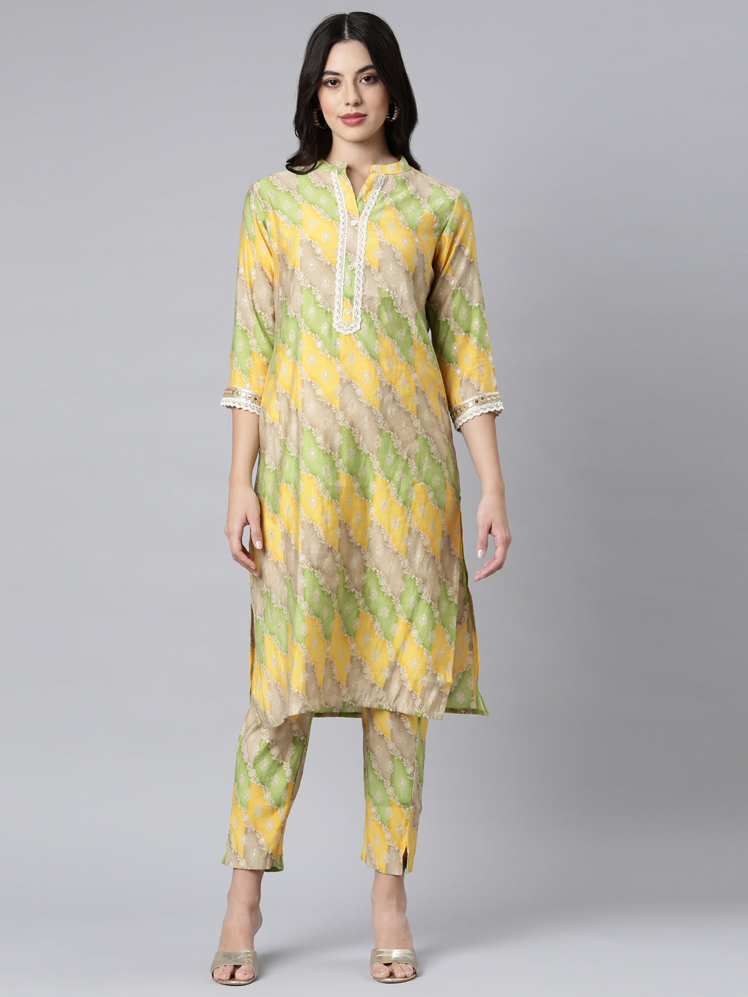 Neerus Yellow Regular Straight Floral Kurta And Trousers