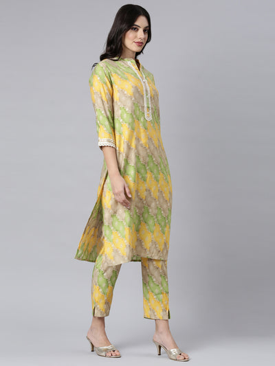 Neerus Yellow Regular Straight Floral Kurta And Trousers