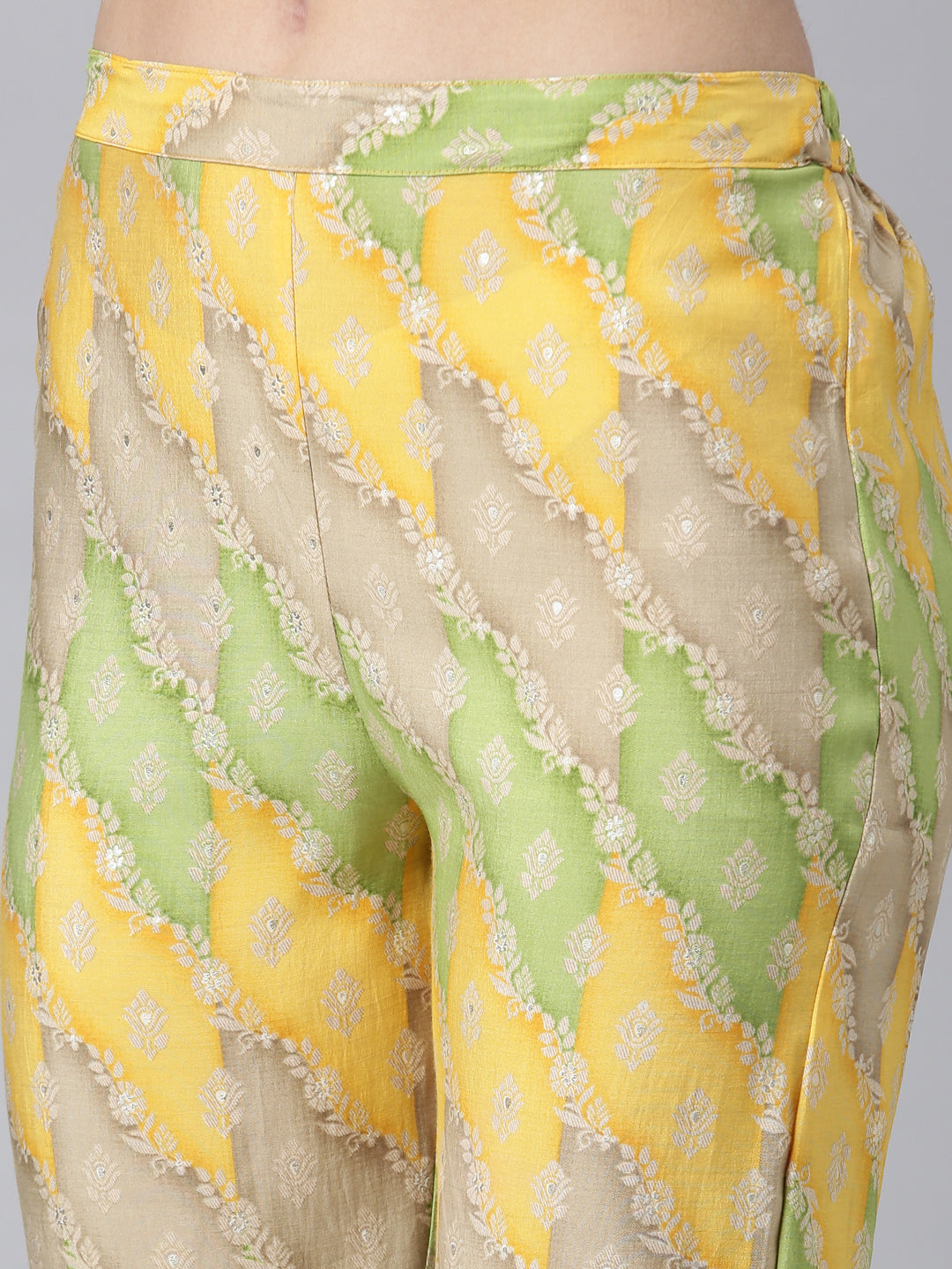 Neerus Yellow Regular Straight Floral Kurta And Trousers