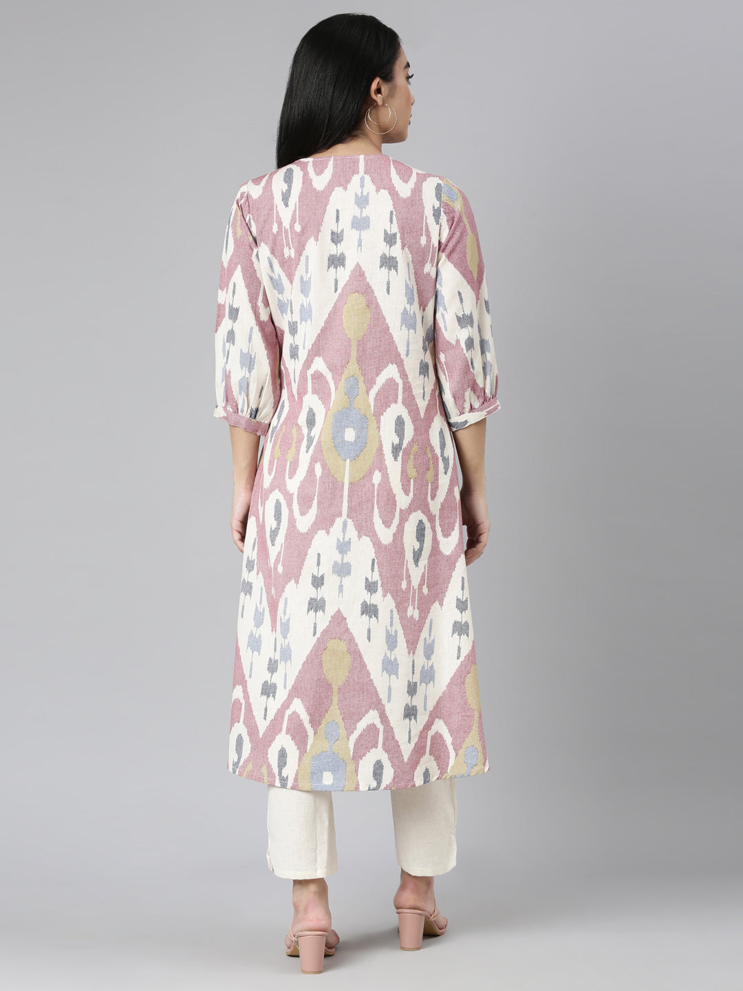 Neerus Pink Regular Straight Printed Kurta and Trousers