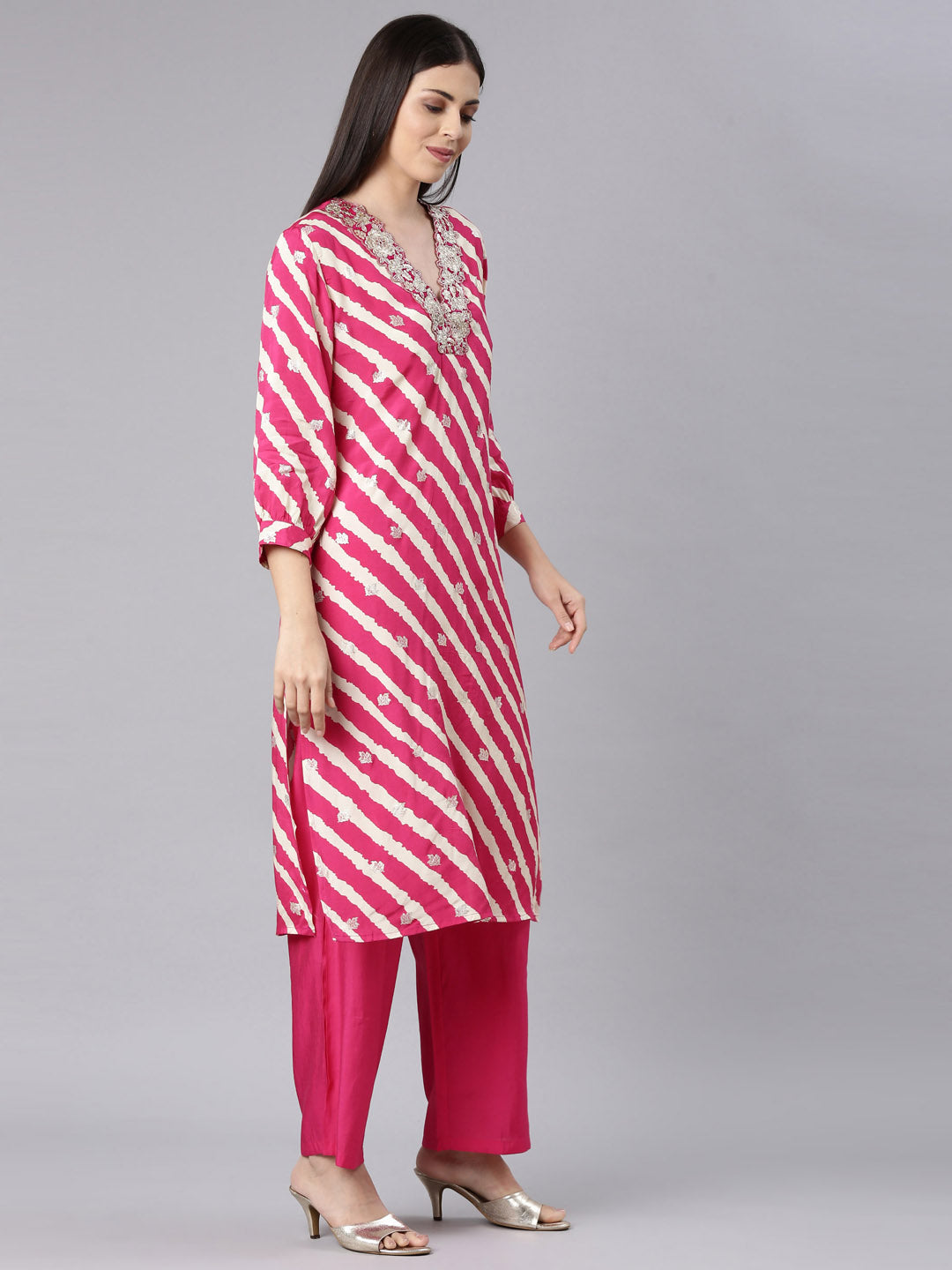 Neerus Pink Casual Solid Straight Kurta and Trouser