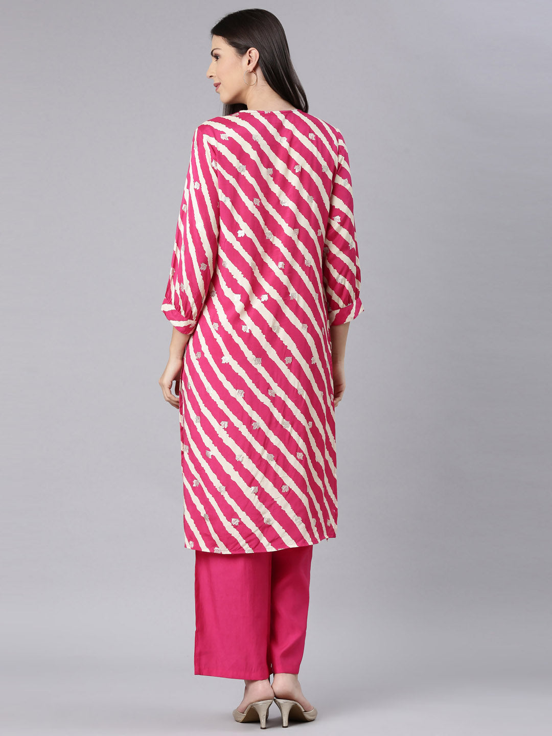 Neerus Pink Casual Solid Straight Kurta and Trouser