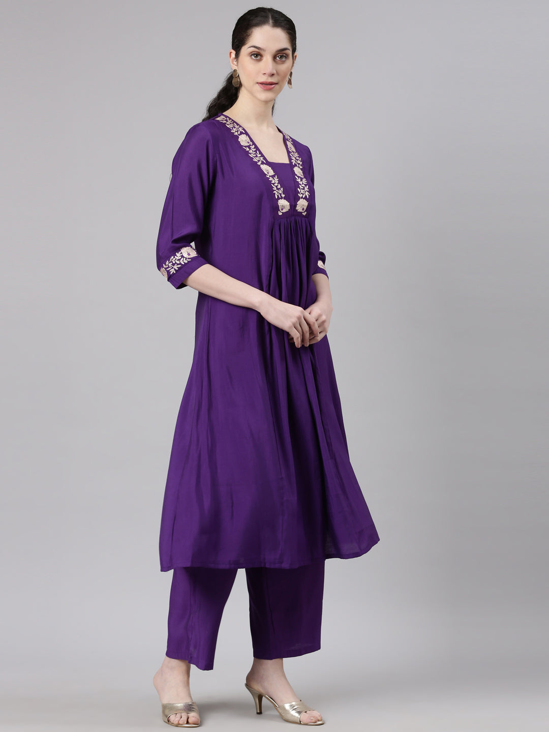 Neerus Purple Straight Casual Floral Kurta and Trouser