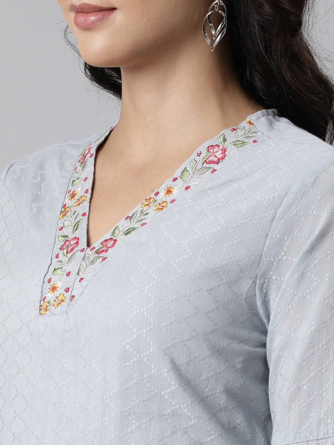 Neerus Grey Panelled Scalloped Yoke Design Kurta And Trousers With Dupatta