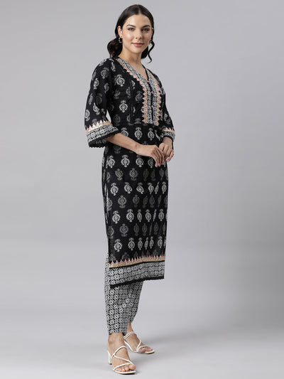 Neerus Black Panelled Straight Printed Kurta And Trousers With Dupatta