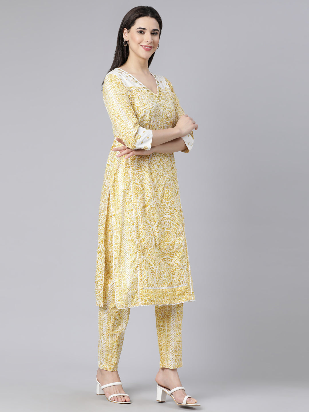 Neerus Green Panelled Straight Printed Kurta And Trousers With Dupatta