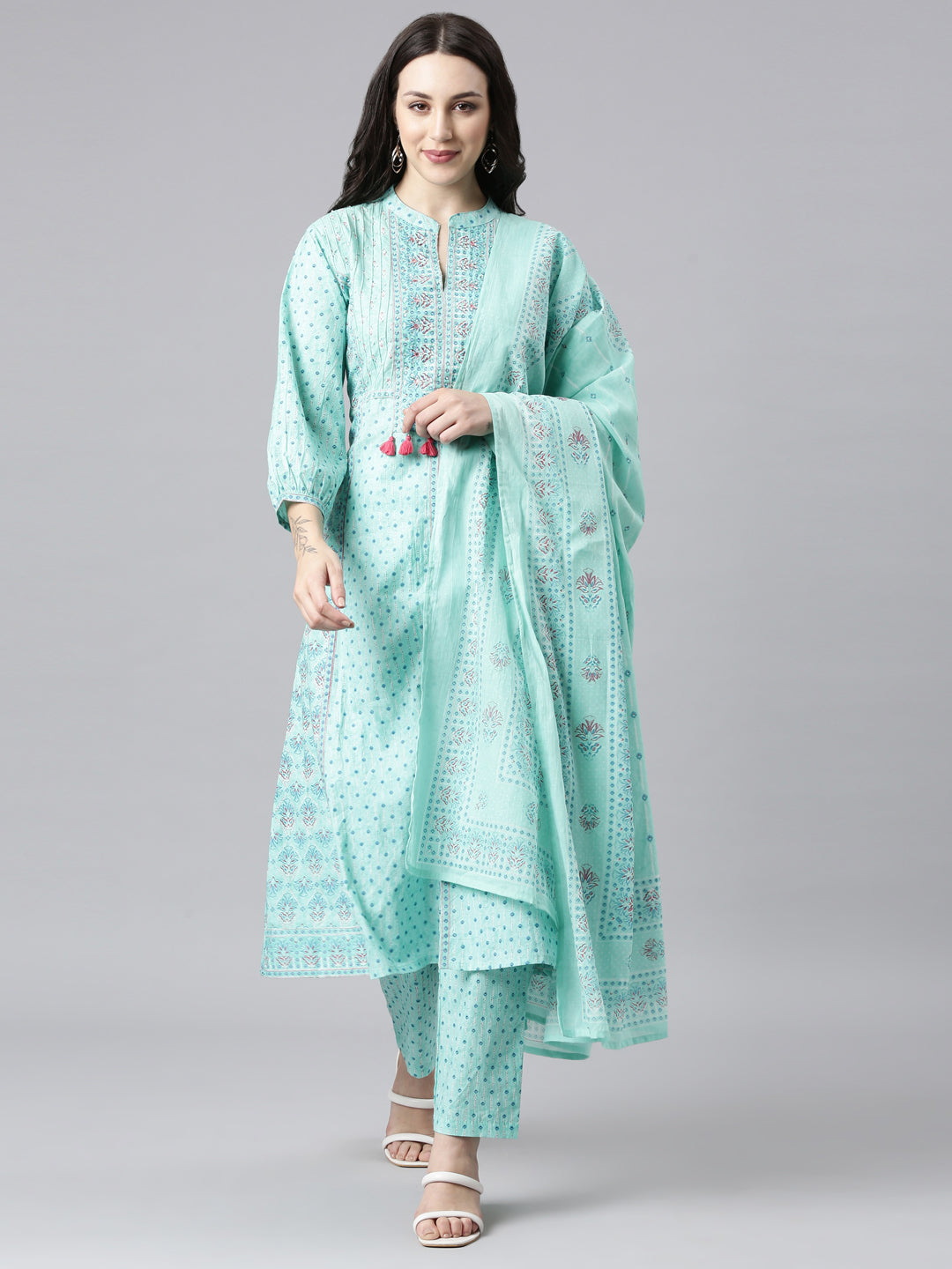 Neerus Green Panelled Straight Kurta and Trousers With Dupatta