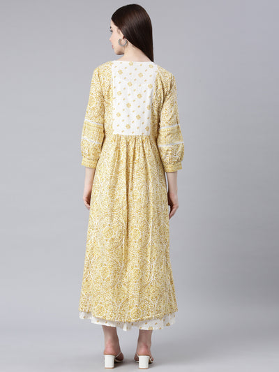 Neerus Mustard Straight Casual Floral Straight Kurtas