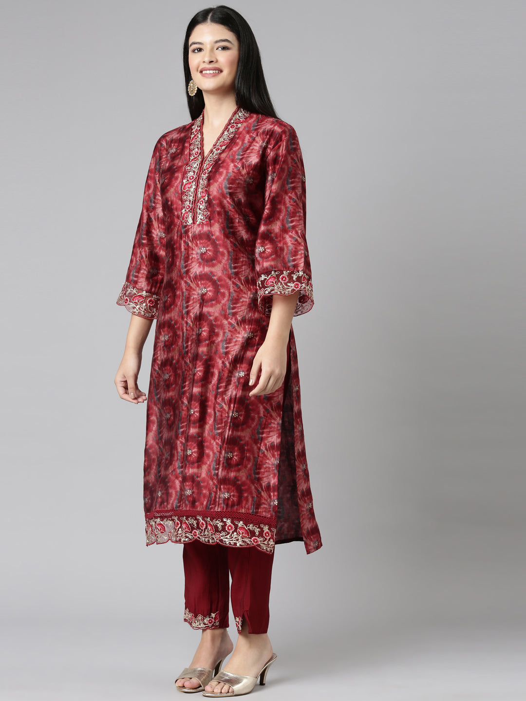 Neerus Maroon Casual Ombre Straight Kurta and Trousers With Dupatta