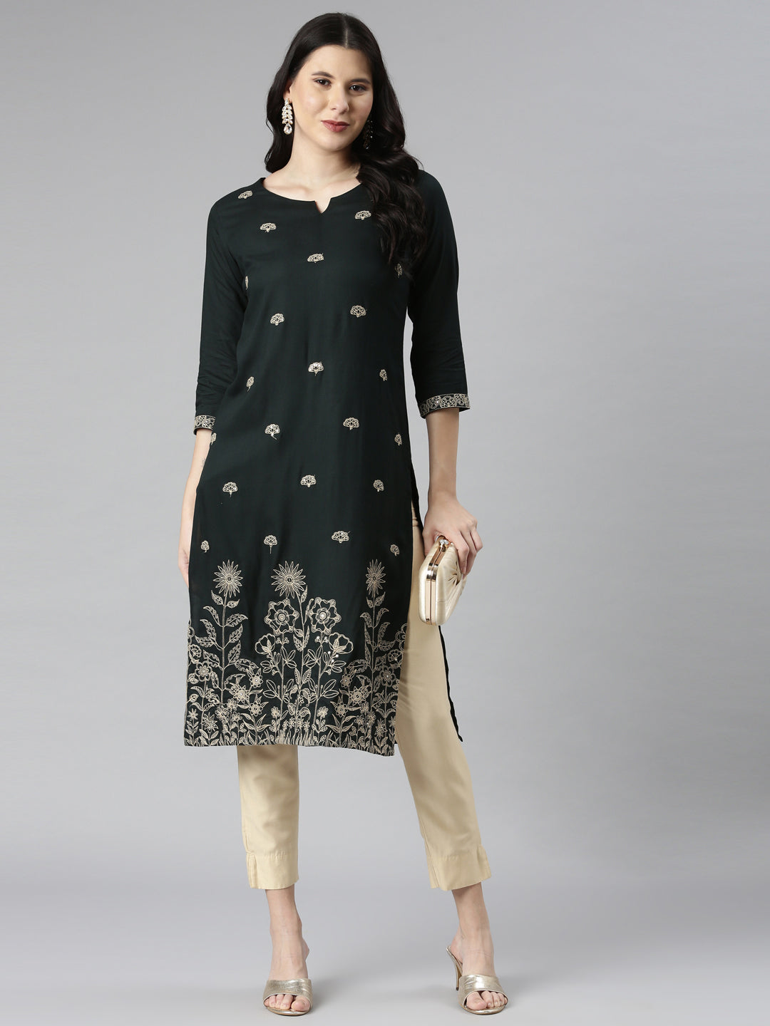 Neerus Green Casual Solid Straight Kurtas