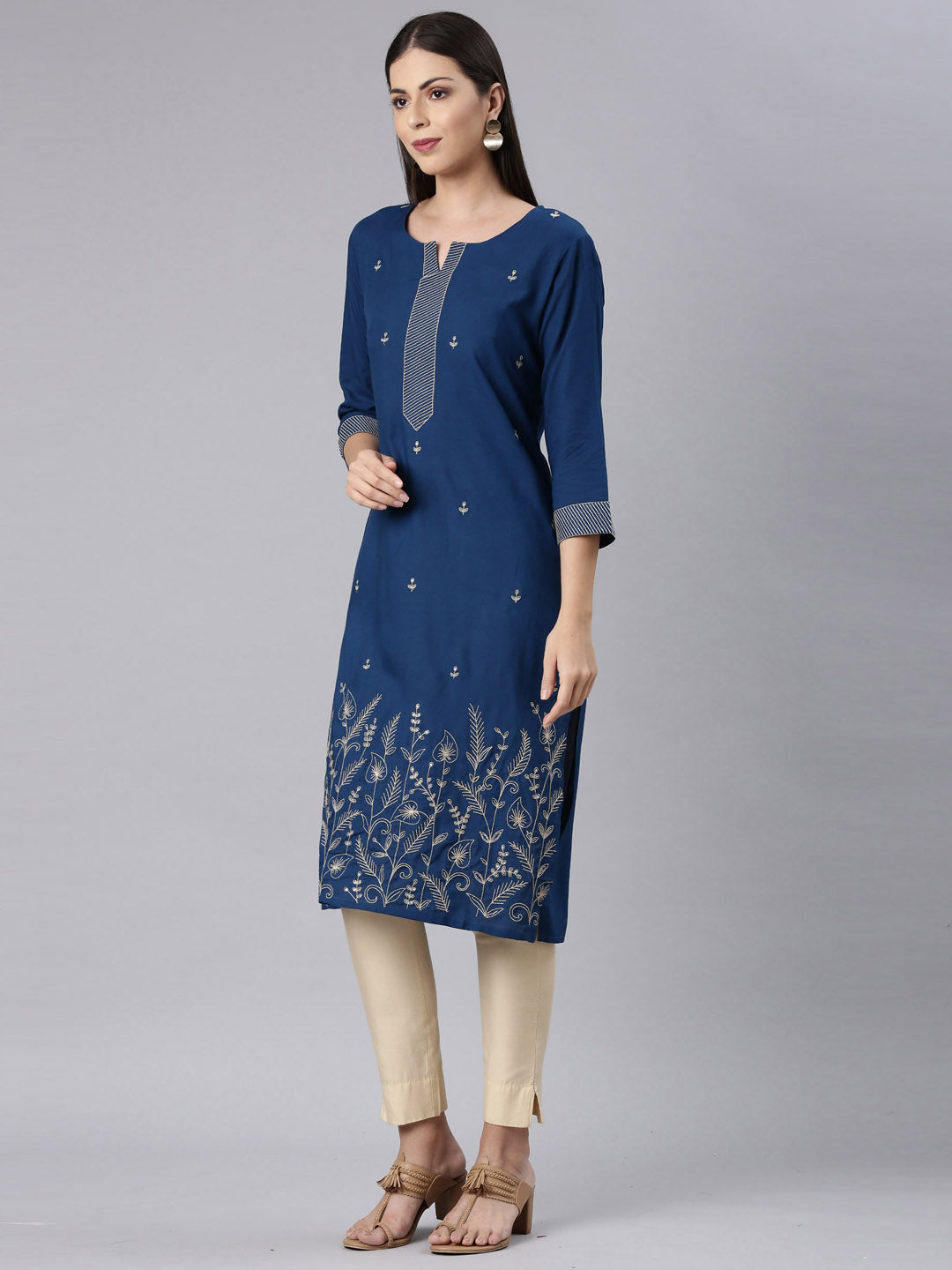 Neerus Blue Straight Casual Solid Straight Kurtas