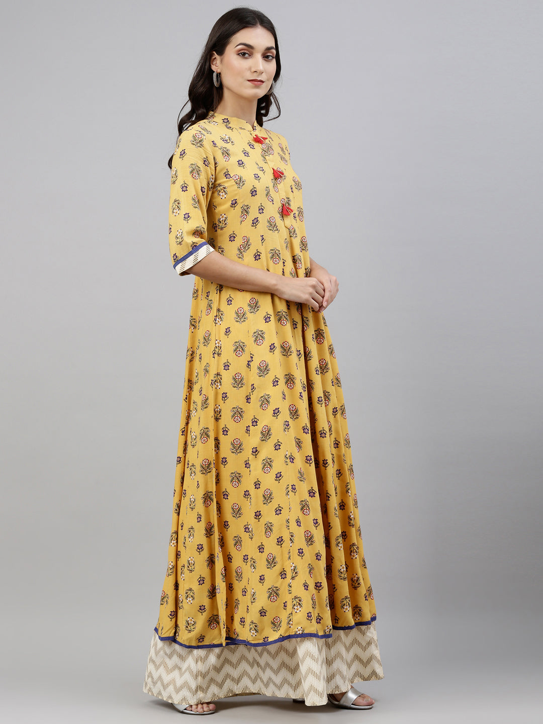 Neerus Women Yellow Printed Kurta with Skirt