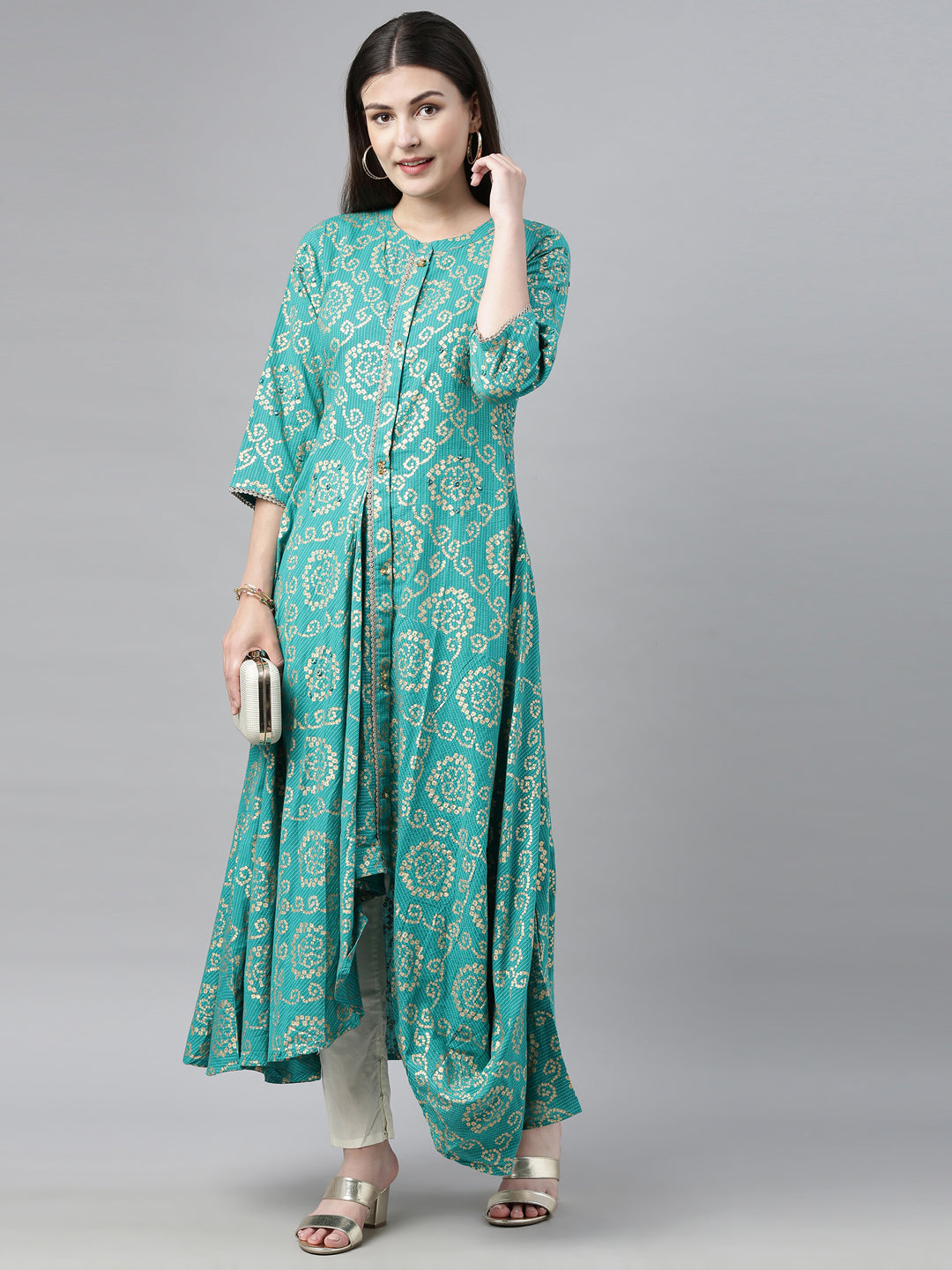 Neerus Women Green Bandhani Printed Kurta