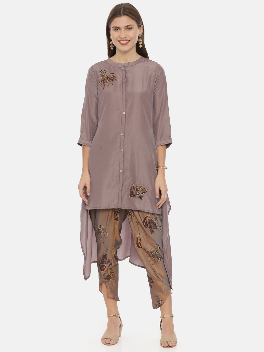 Neerus Women Mauve Embroidered Straight Kurta with phant