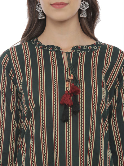 Neerus Women Green Striped Straight Kurta