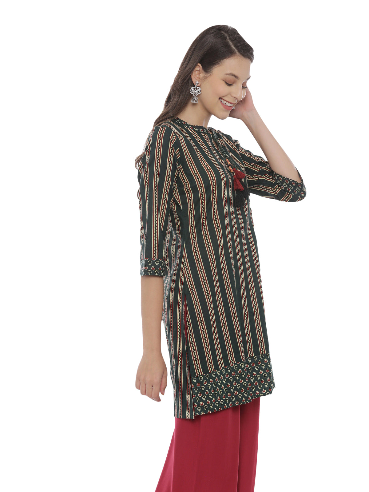 Neerus Women Green Striped Straight Kurta