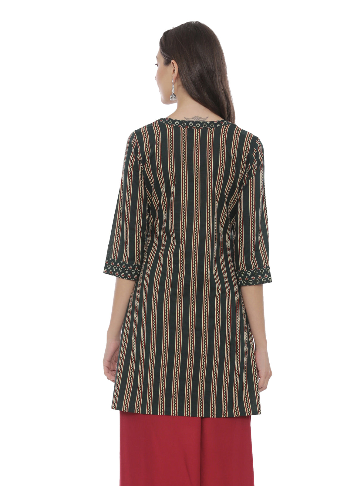 Neerus Women Green Striped Straight Kurta