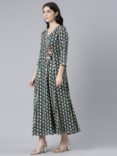 Neeru's Green Straight Casual Printed Dress