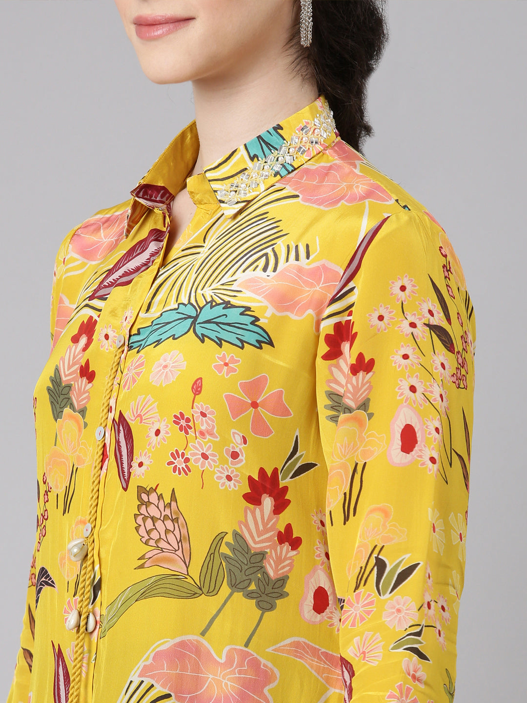 Neerus Yellow Straight Casual Floral Panelled Kurtas