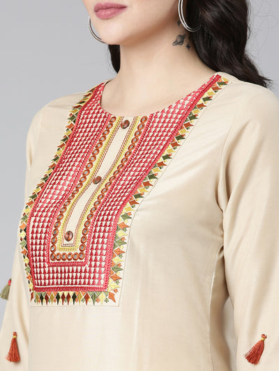 Neeru's Beige Regular Straight Embroidered Kurta