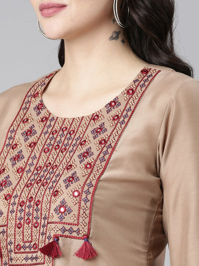 Neeru's Brown Regular Straight Embroidered Kurta