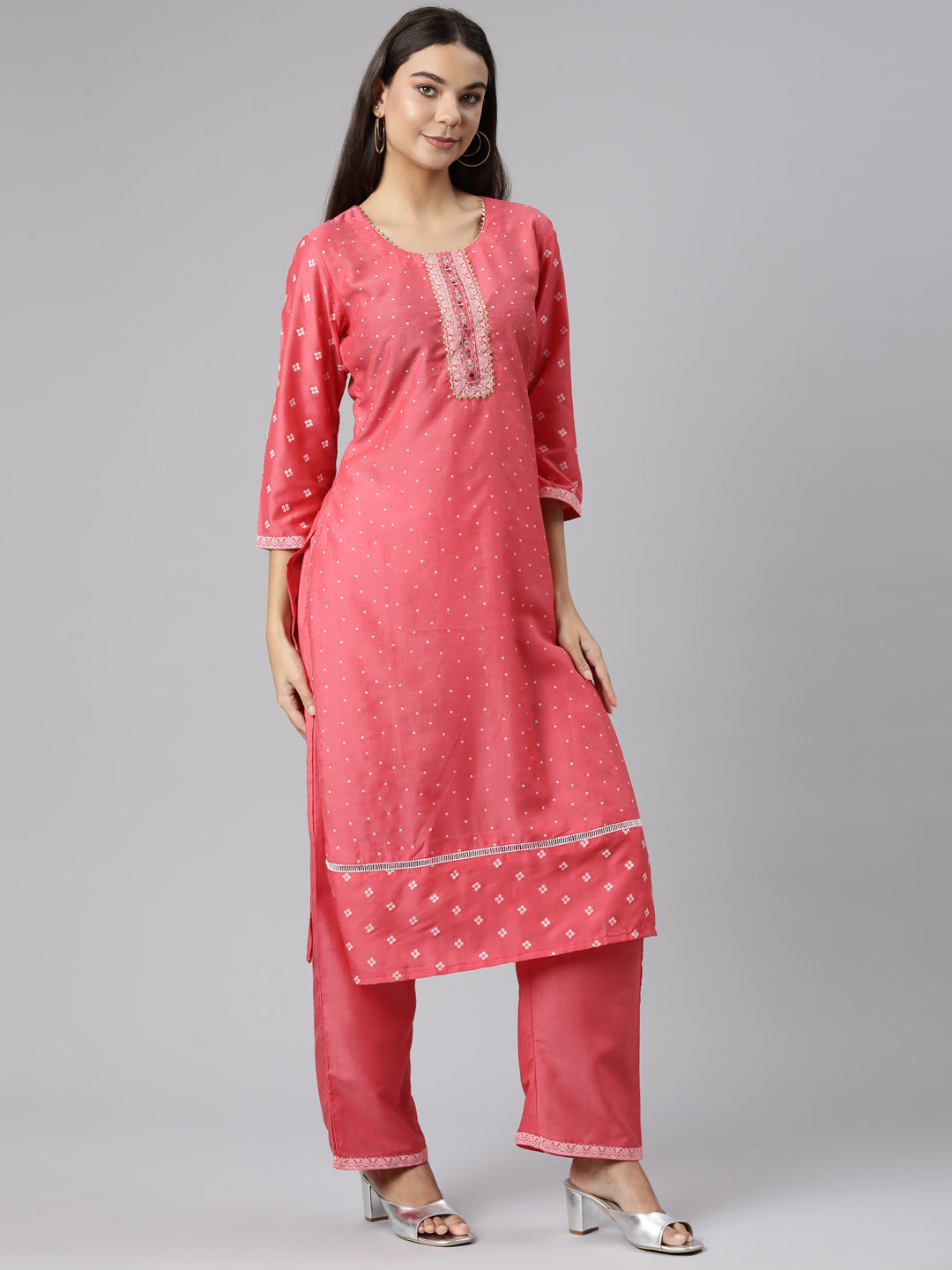 Neeru's Red Regular Straight Bandhani Kurta And Trousers With Dupatta