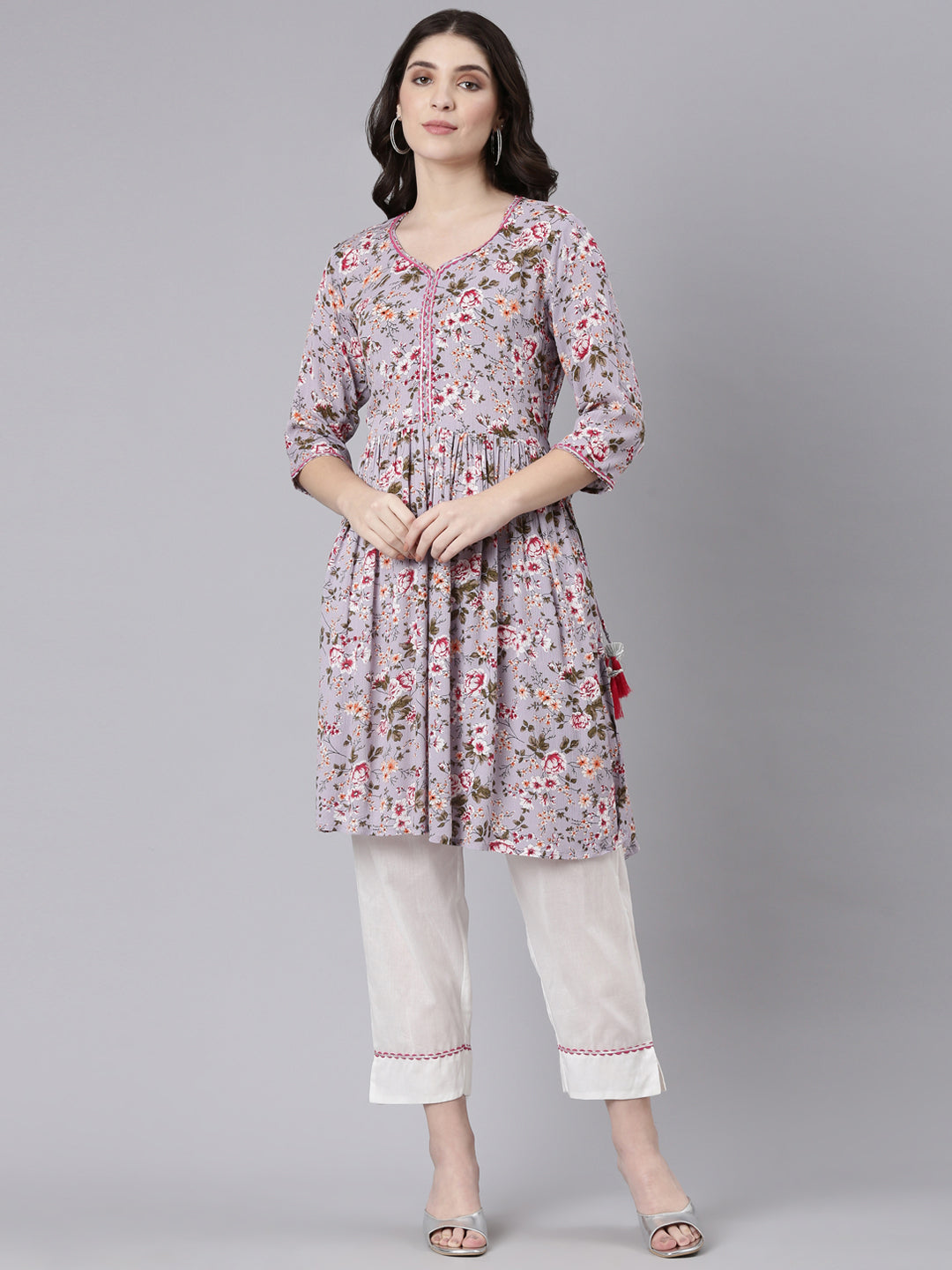 Neeru's Lavender Regular Straight Printed Kurta And Trousers